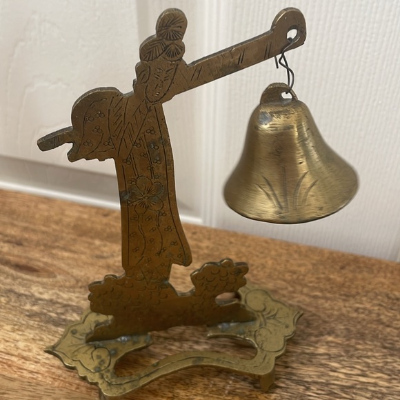 🧡VTG Brass Oriental dinner gong, Small table top - Picture 6 of 6